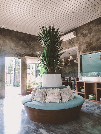 Amolas Cafe